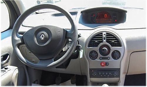Renault-Modus-Radio-2006