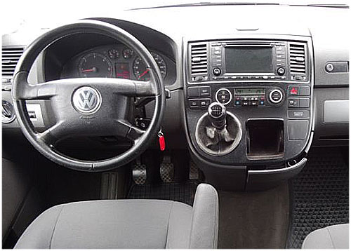 VW-T5-Multivan-RCD-Radio-2006